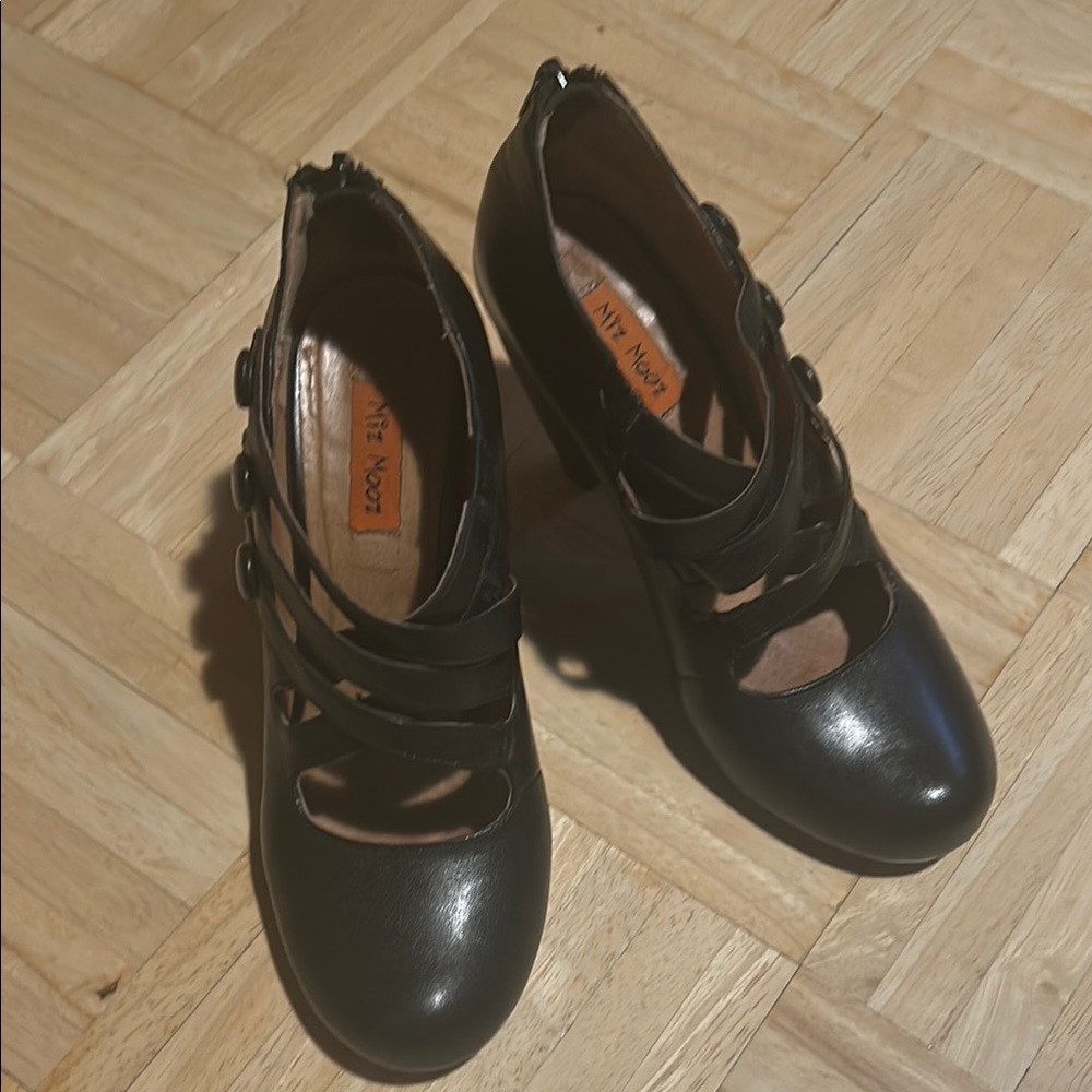 Miz Mooz vintage style Black Women's heels